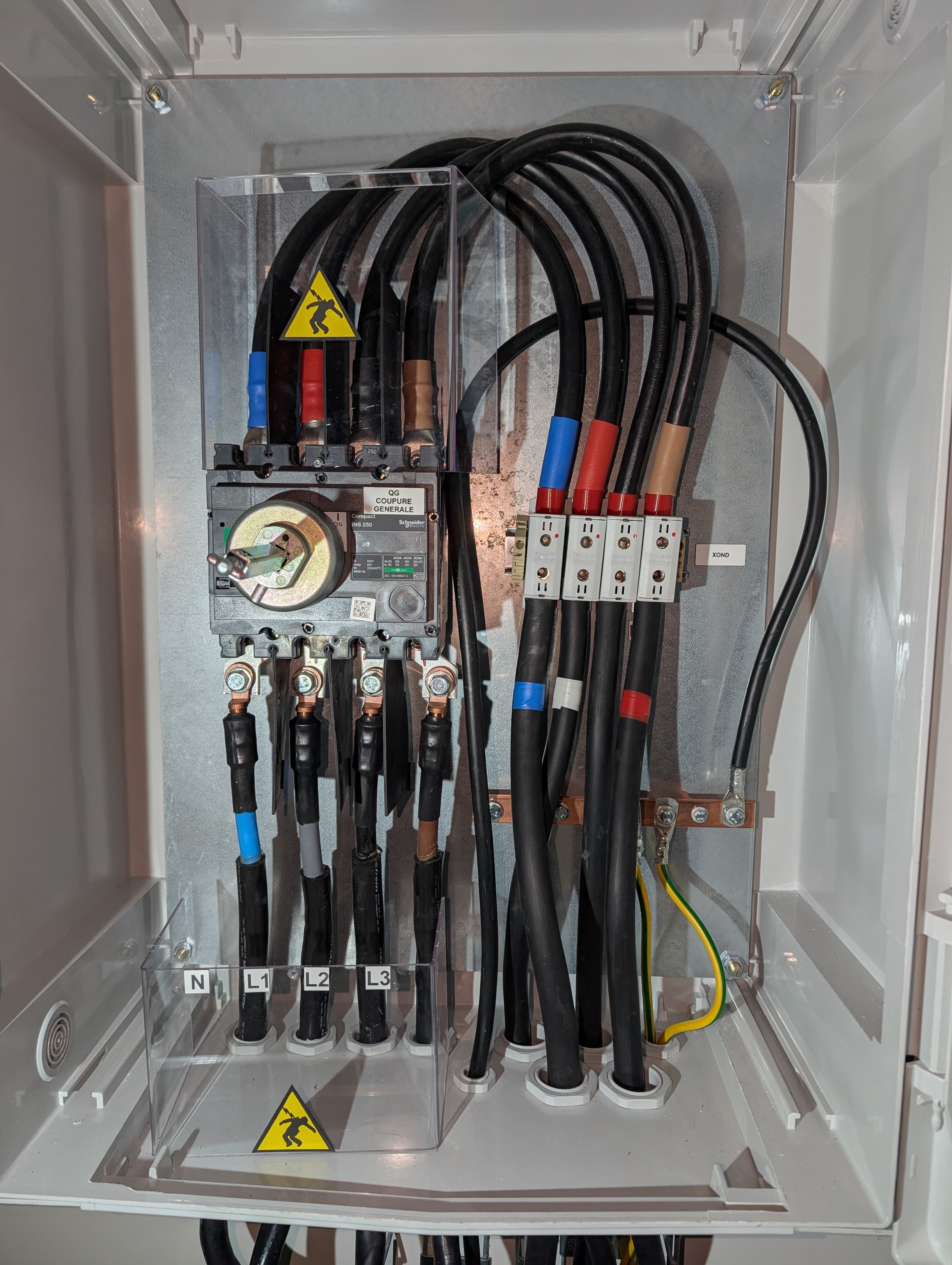 Installation photovoltaïque Aeroterm — projet 01